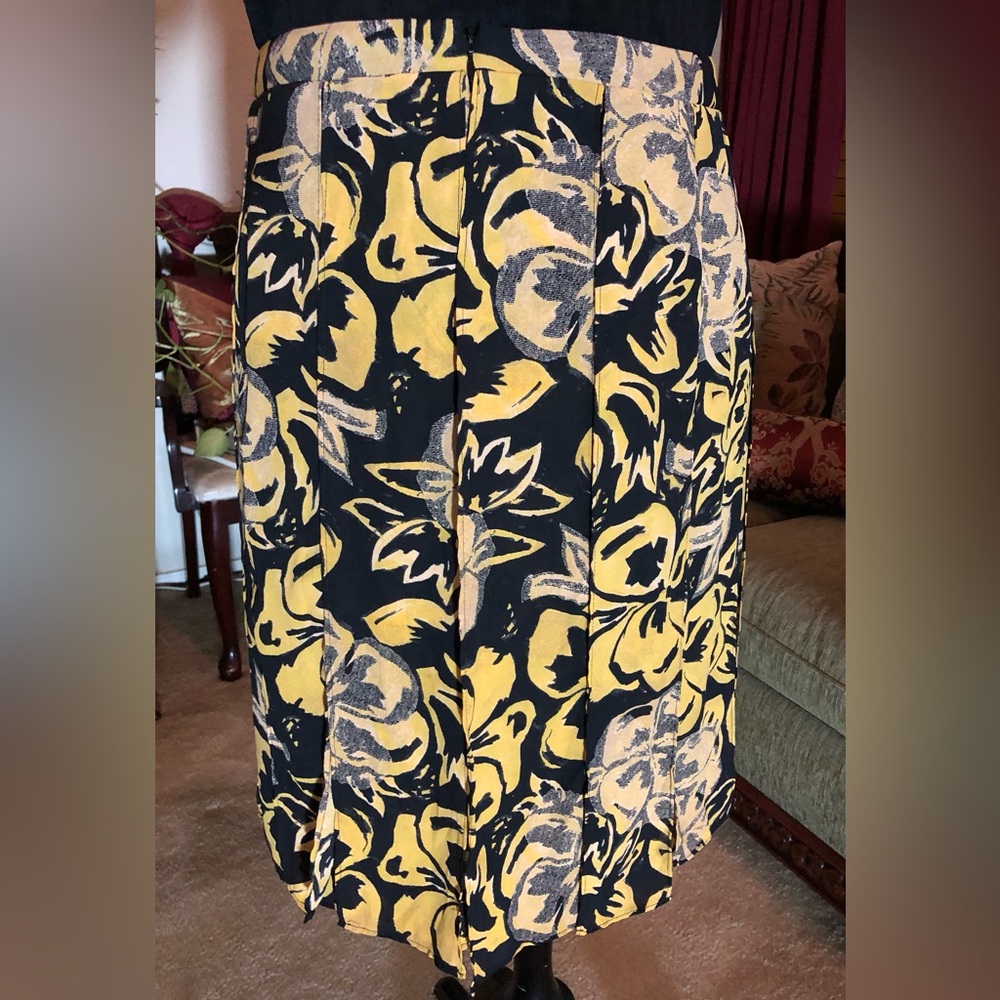 Black and Yellow Layered Skirt Who What Wear